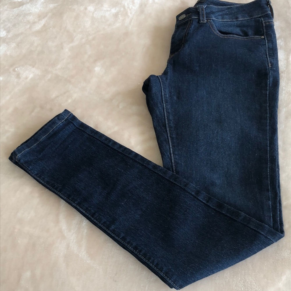 Like new skinny jeans, perfect condition